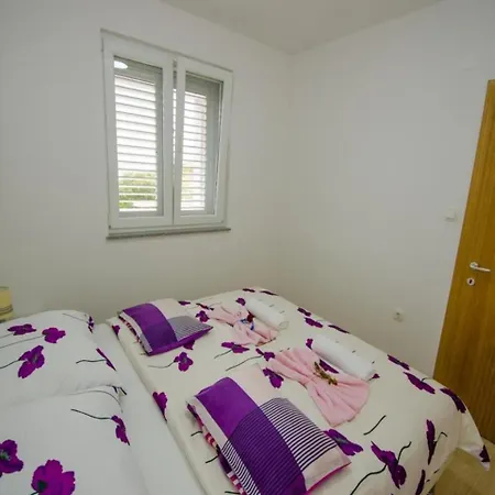 Vesela - Premium One Bedroom With Terrace And Partial Se... Apartman Osobjava